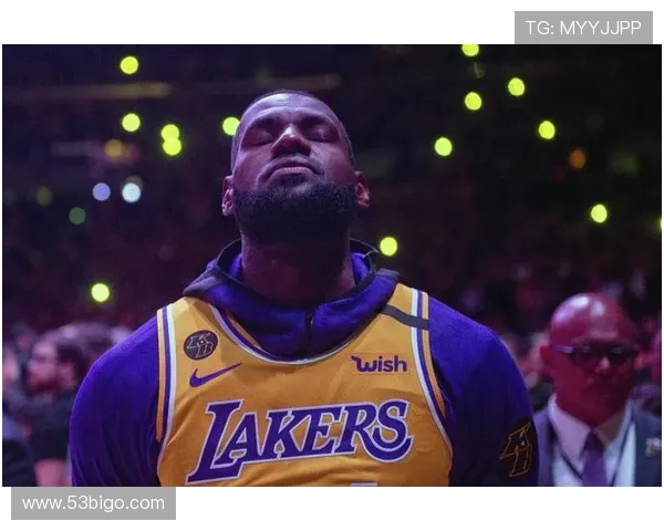 霍里透露詹姆斯大腿受伤多名球员恐缺席两周影响球队阵容